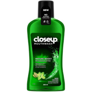 Close Up Antibacterial Mouthwash Nature Boost Regular 300ml