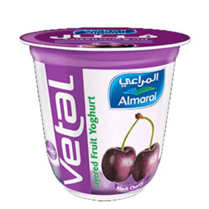 زبادي فيتال بنكهة الكرز الأسود من المراعي