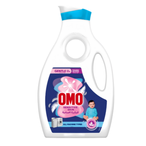 أومو سائل غسيل الملابس