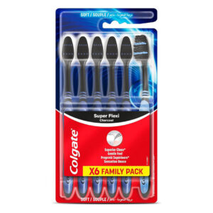 فرشاة أسنان كولجيت فحم ناعمة سوداء